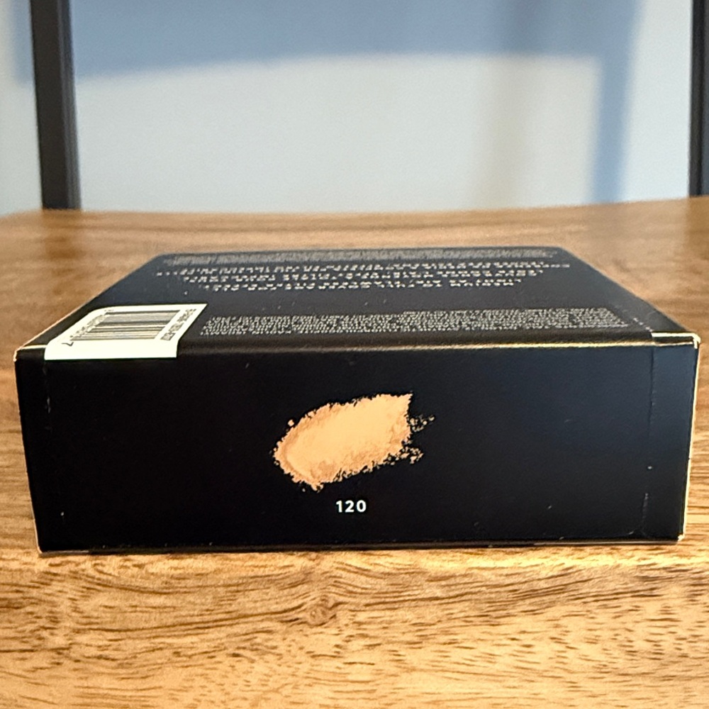 Fenty Beauty Pro Filt'r Soft Matte Foundation Shade 120 (fair neutral) - Picture 2 of 4